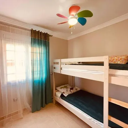 Sunny Island D1, Cristianos * Chayofa