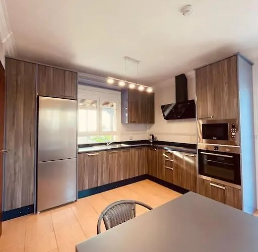 Sunny Island D1, Cristianos Dom wakacyjny *